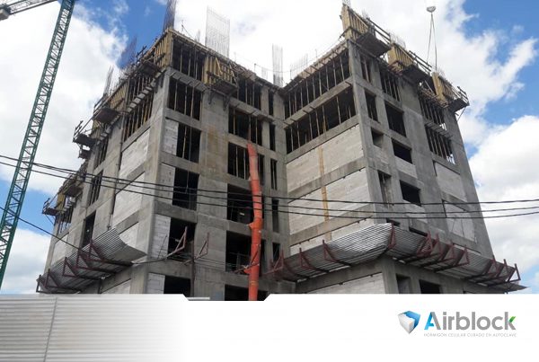 Vivienda multifamiliar