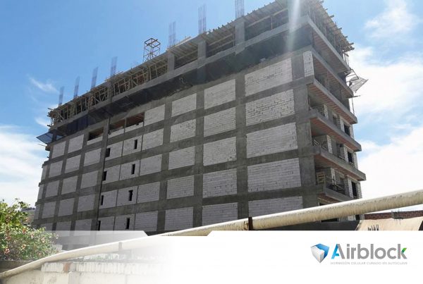 Vivienda multifamiliar